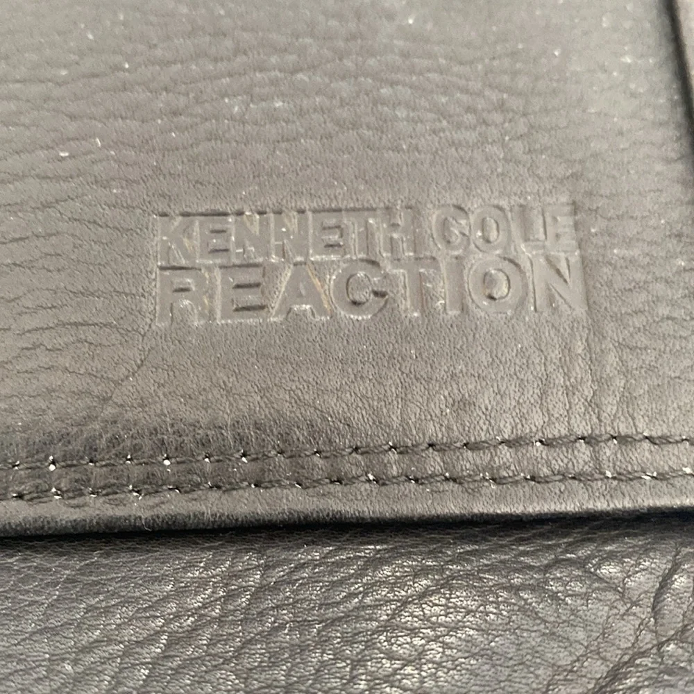 Kenneth Cole Reaction kenneth cole